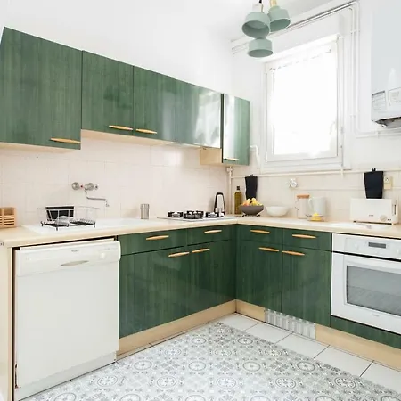 Coachella Vintage Chic In The Heart Of St Charles Biarritz Apartment Exterior photo